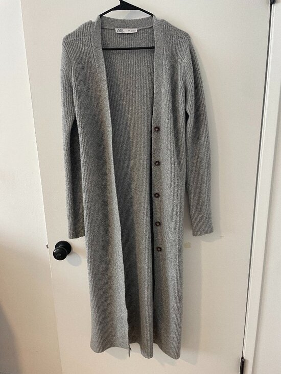 Zara Sweaters - Zara Long Knit Ribbed Cardigan